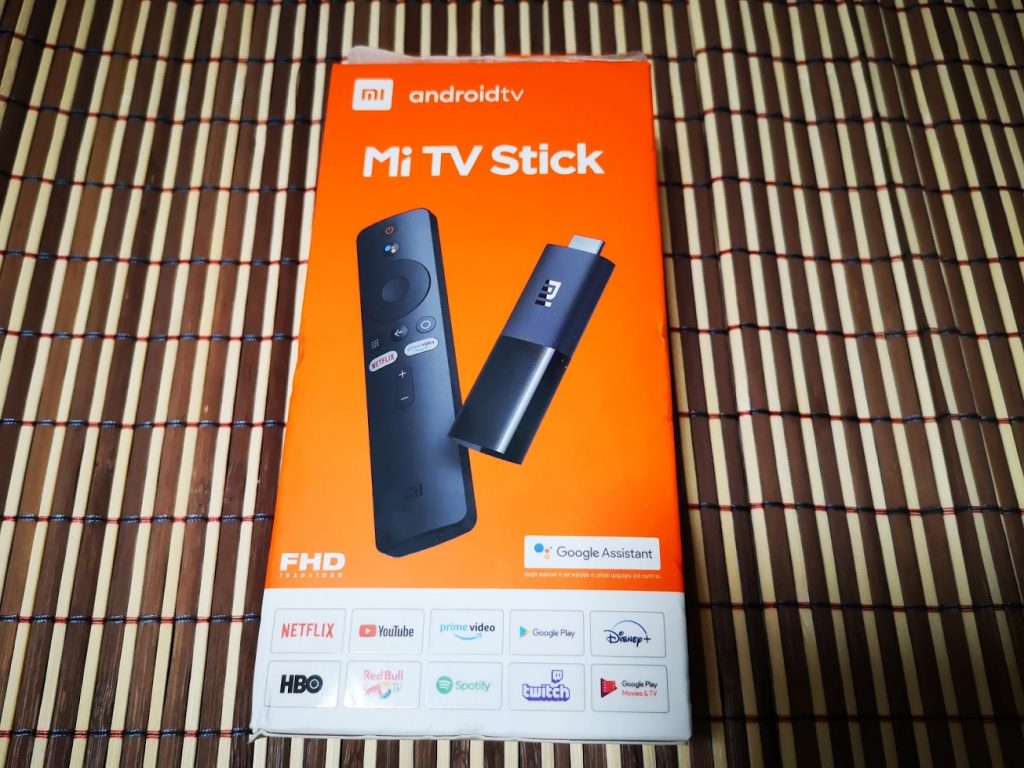 conținut pachet Xiaomi Mi TV Stick